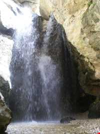 آبشار اخلمد