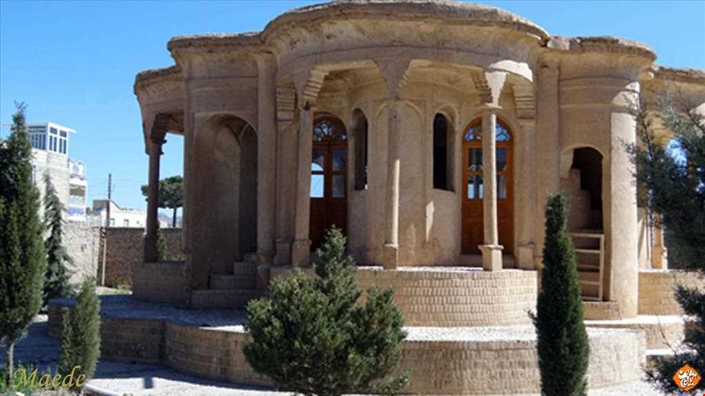 Kolah farangi of Soormogh