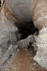 غار بله زار