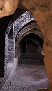 کاروانسرای ایوانکی