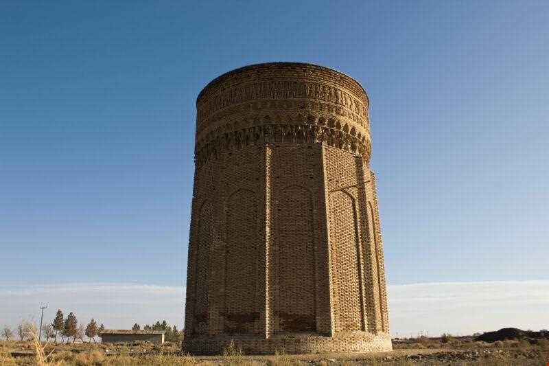 Mehmandoost tower