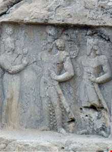 نقش برجسته تنگ قندیل