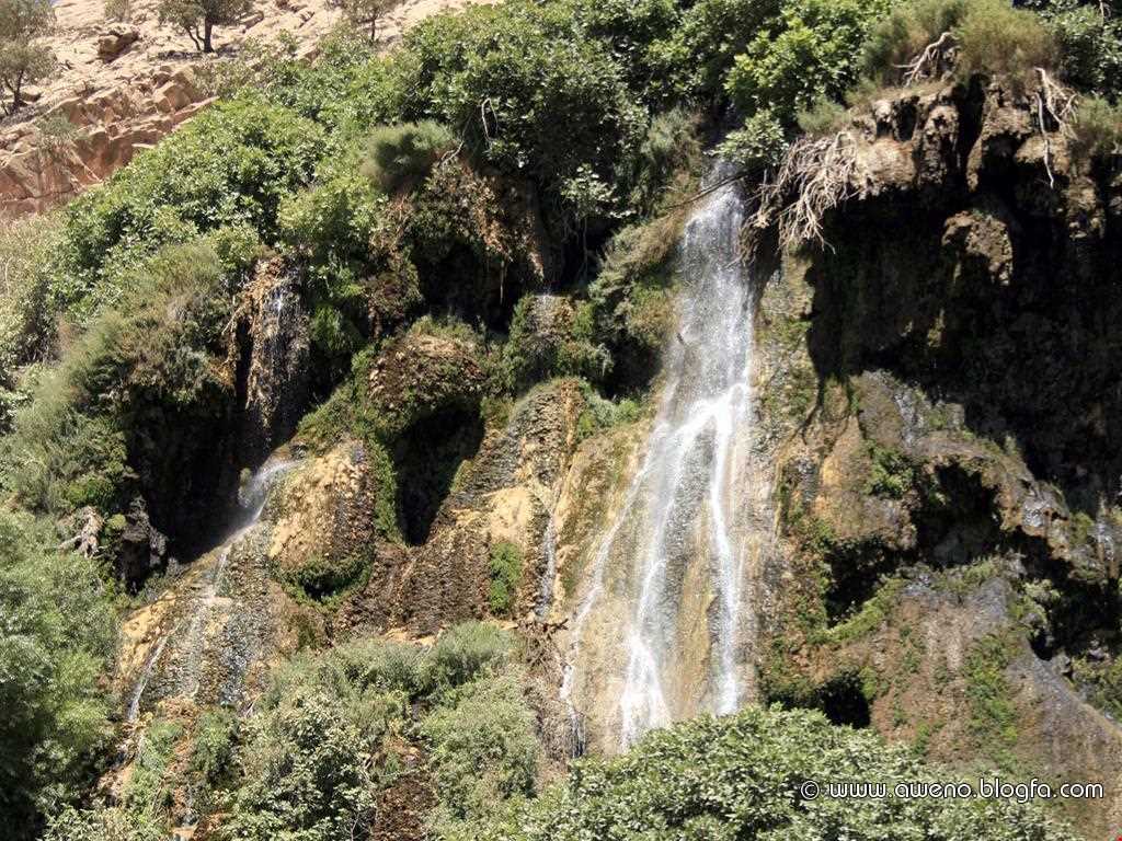 آبشار تختان