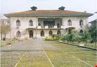 Abrishami house