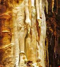 غار نمکی خرسین سیاهو