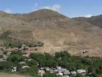 Omam castle ( Omam Tower )