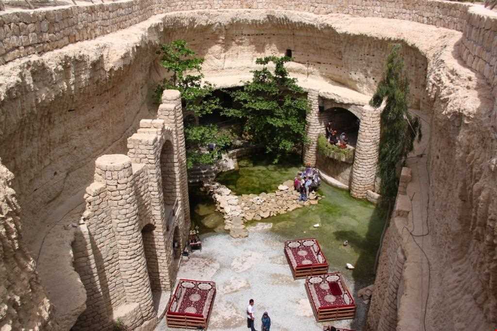 Kariz Underground City