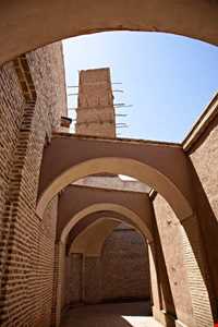 کاروانسرای وکیل