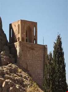 تخت درگاه قلی بیگ