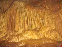 روستا و غار جفریز