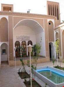 خانه آیت الله خاتمی ( موزه رجال و مفاخر )