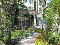 خانه و موزه مقدم