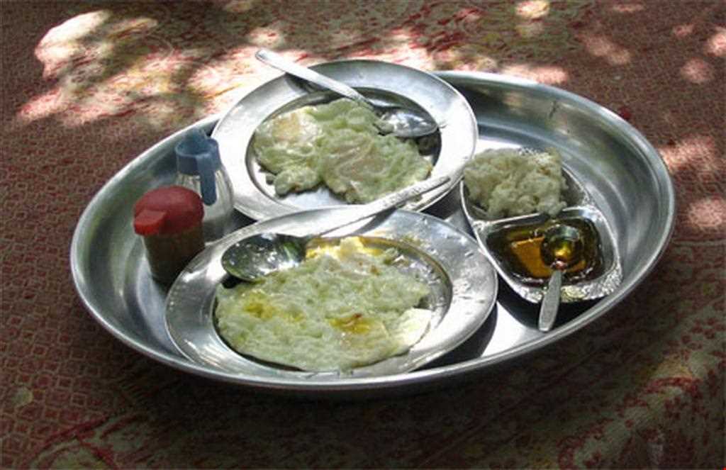 عسل و سرشیر