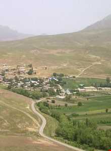 روستا و آبشار ماهین