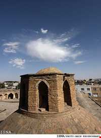 مقبره قطب الدین حیدر