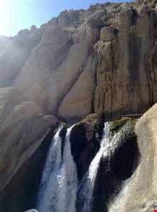 چشمه و آبشار جانان