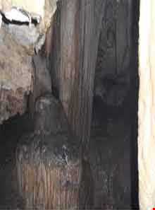 غار ولی گشنه رود (گورد)