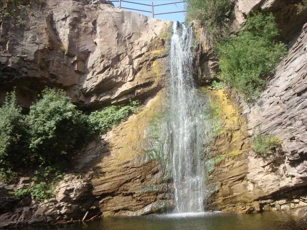 Galeh Khaneh Waterfall