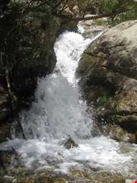 Juzeh Rood waterfalls