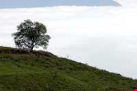 روستا و آبشار ناندل