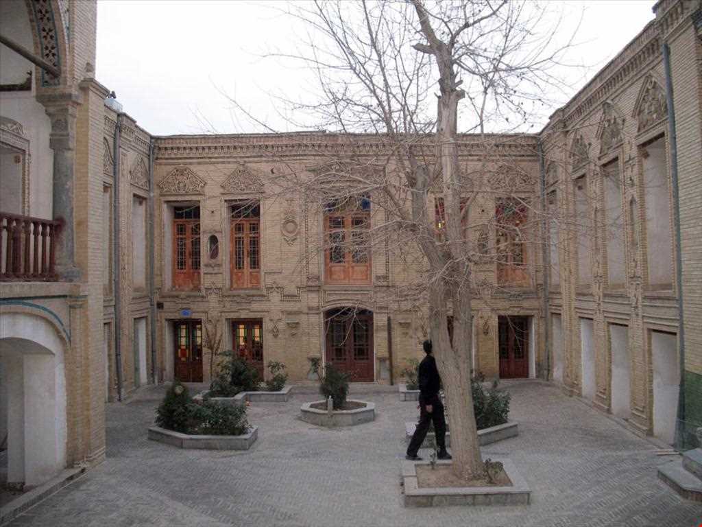 خانه حسن پور