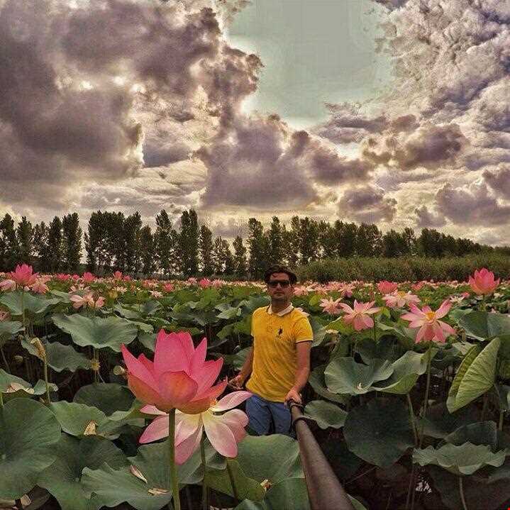 بوستان نیلوفر آبی