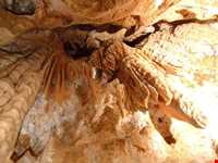 غار نخجیر استان مرکزی