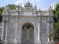 کاخ دلمه‌باغچه