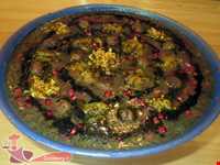 Pomegranate soup (Arak)