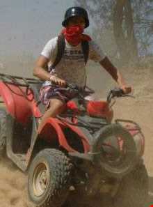 سیاحت با موتور‌های چهار چرخ