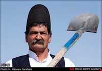 celebrating and shovel spinning ceremony