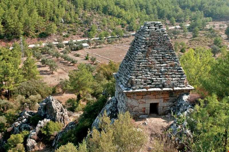 کاستابوس مارماریس