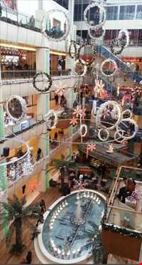 Historia Shopping Center