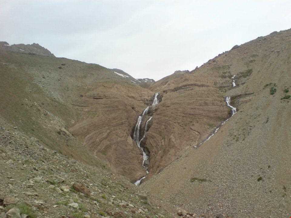 آبشار سوستون