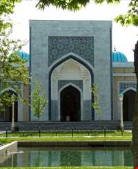 Imam Al Bukhari Tomb