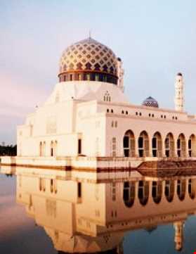 مسجد کوتا کینابالو