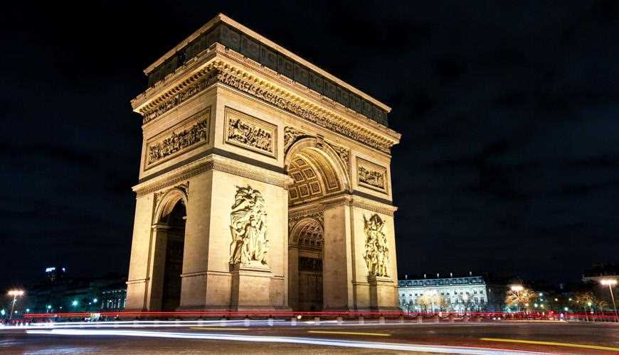 طاق نصرت پیروزی