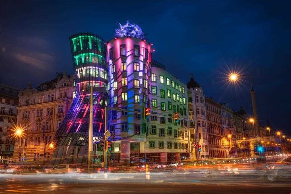 Dancing House