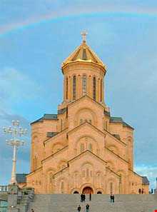 کلیسای جامع تثلیث تفلیس