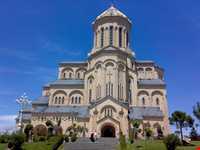 کلیسای جامع تثلیث تفلیس