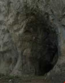 غار گنج خانه