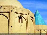 باغ گنبد سبز ( مقابر باغ گنبد سبز - گنبدهای دروازه کاشان )