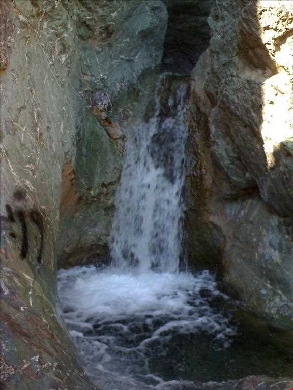 آبشار چهارده بیرجند