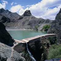 دریاچه و سد بند دره