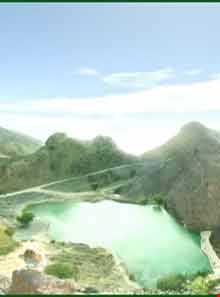 دریاچه و سد بند دره