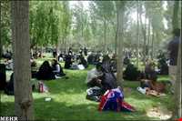 Shanbeh Be Dar Va Sizdah Be Dar