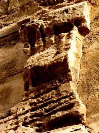 Ghaloveh Gelan Castle and Caravanserai