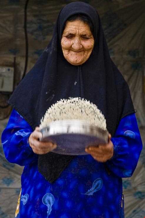 اعتقادات و باورهای مردم