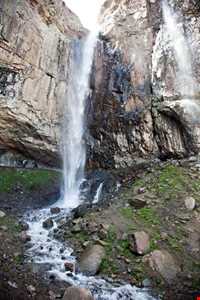 Khor Waterfall ( Khur Waterfall )