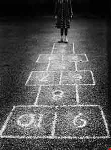 بازی محلی لی لی